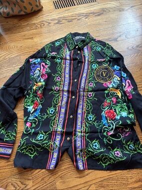 Versace Jeans Couture Black Floral-Print Button-Up Blouse